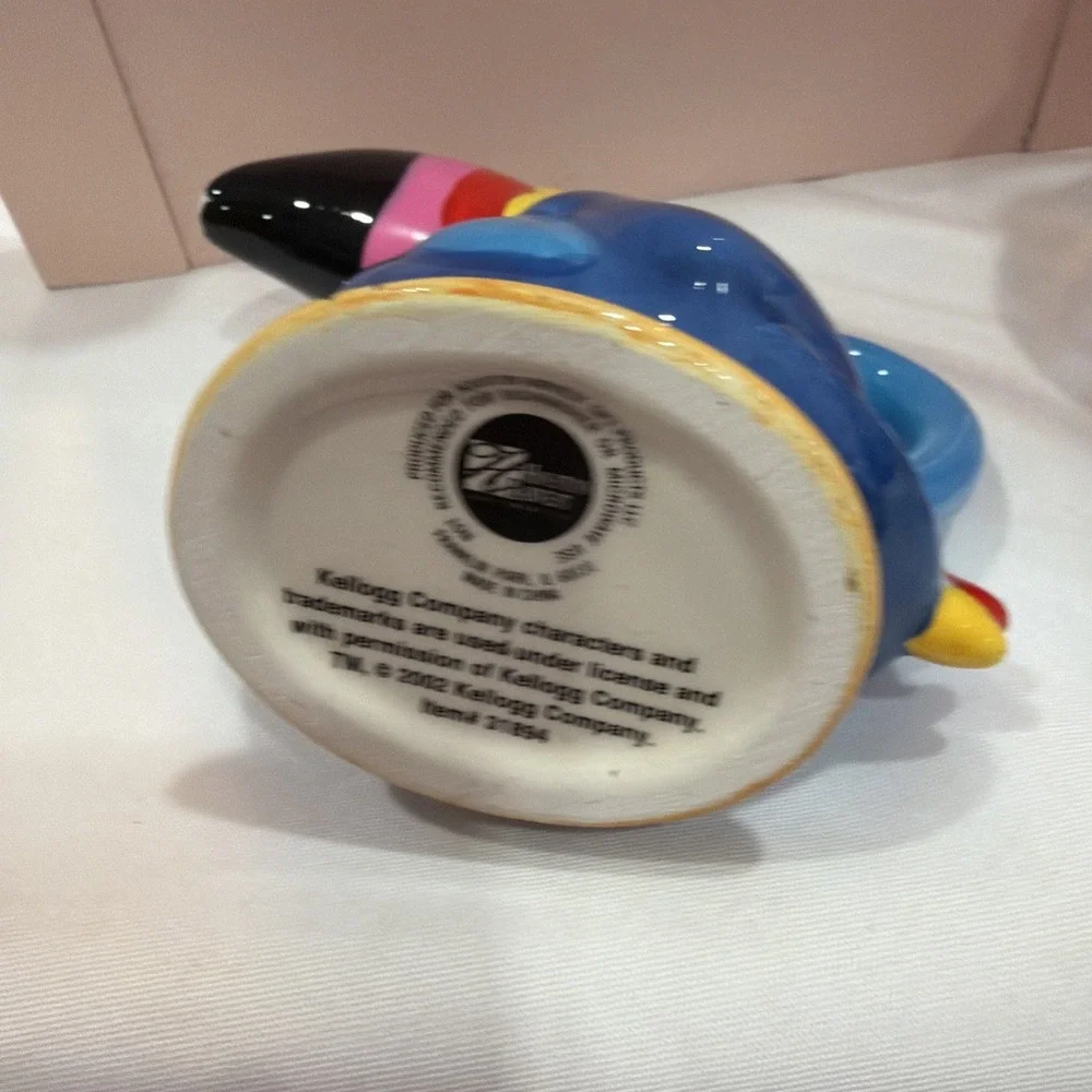 Tony the Tiger and Toucan Sam Kellogg's Cereal Suger, Milk Servers Y2K Porcelain